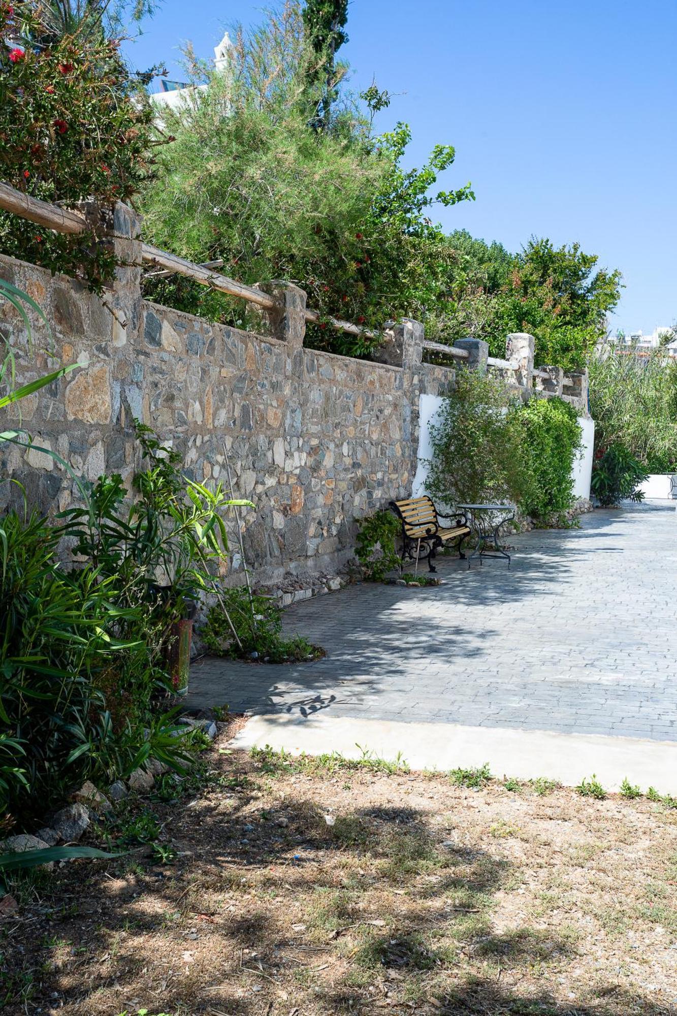 Almiriki Serifos Livadakia Exteriör bild